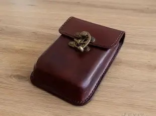 Kožené pouzdro na opasek – Ruční výroba