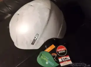 Lyžařská a snowboardová helma