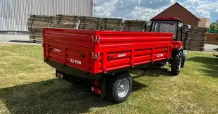 TINAZ 3,5t - Traktorový návěs, Sklápěcí