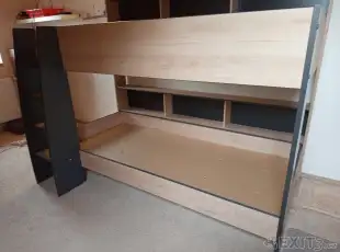 Dvoupatrová postel Leo 90×200 cm – Buk